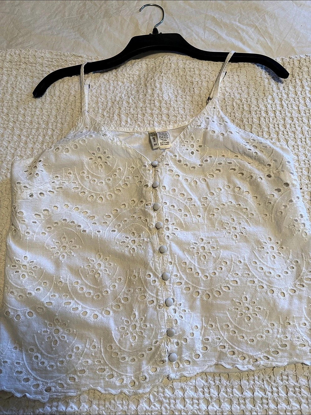Japna Eyelet Button Front Top in White Size Medium